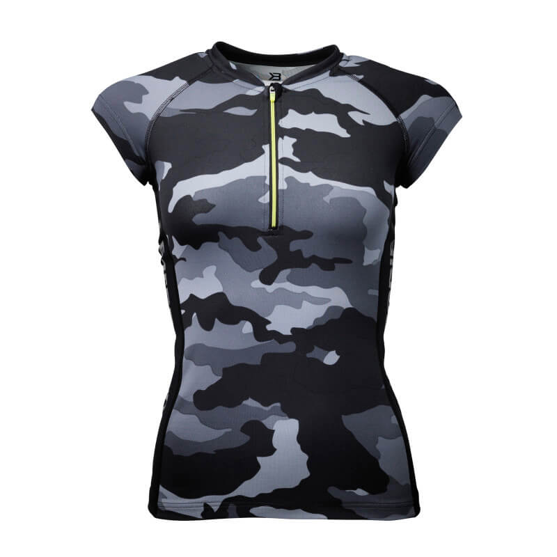 Sjekke Zipped Tee, camo/black, Better Bodies hos SportGymButikken.no