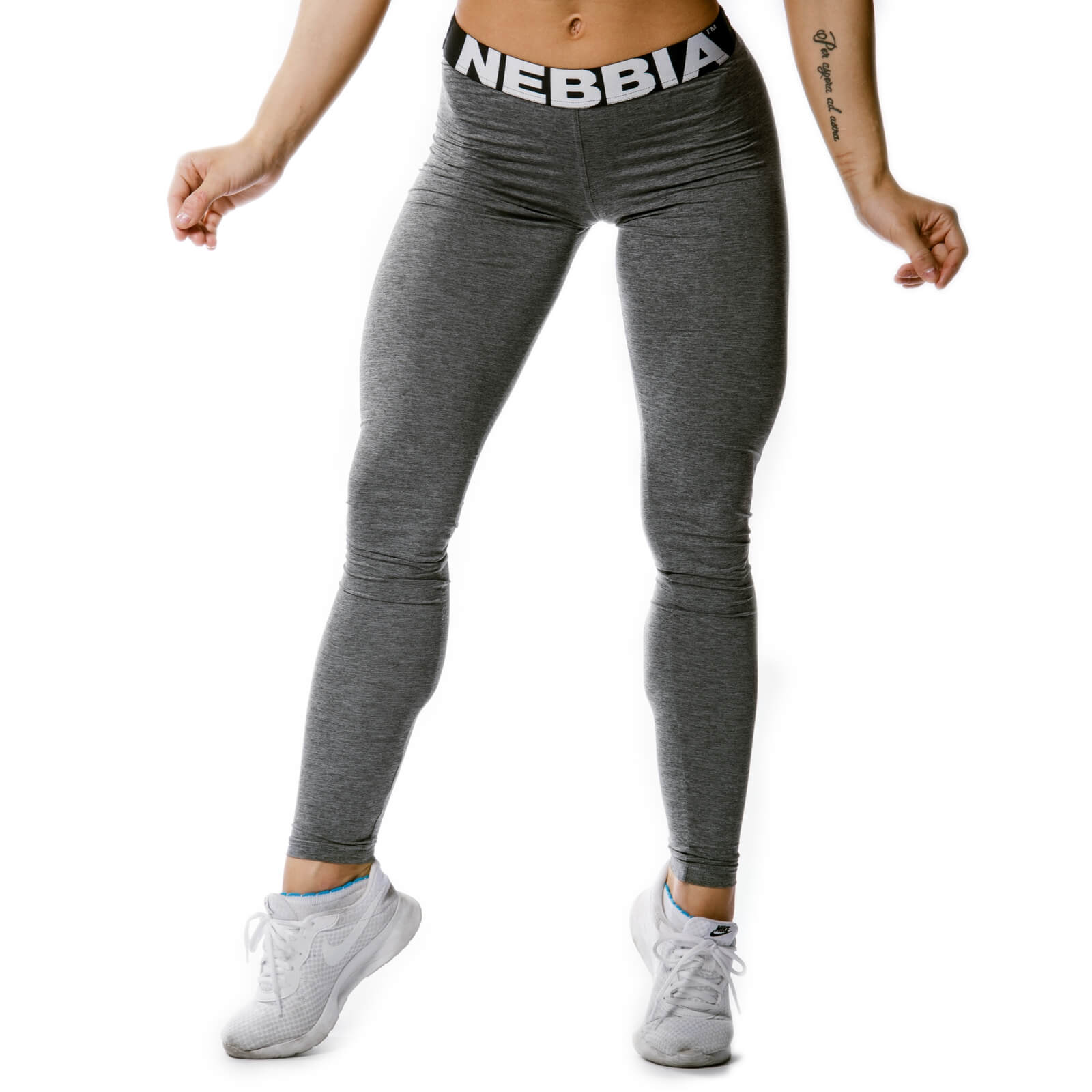 Sjekke Scrunch Butt Tights, dark grey, Nebbia hos SportGymButikken.no