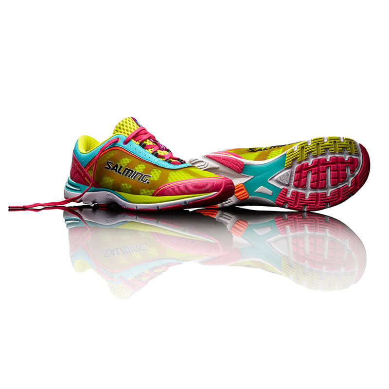 Sjekke Distance 3 Women, pink glo/turquoise, Salming Sports hos SportGymButikken