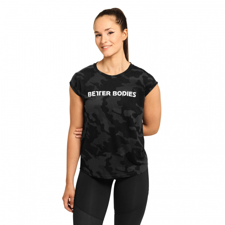 Sjekke Astoria Tee, black camo, Better Bodies hos SportGymButikken.no