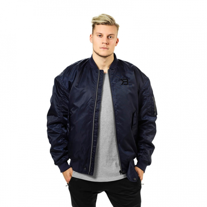 Sjekke Astor Bomber Jacket, dark navy, Better Bodies hos SportGymButikken.no