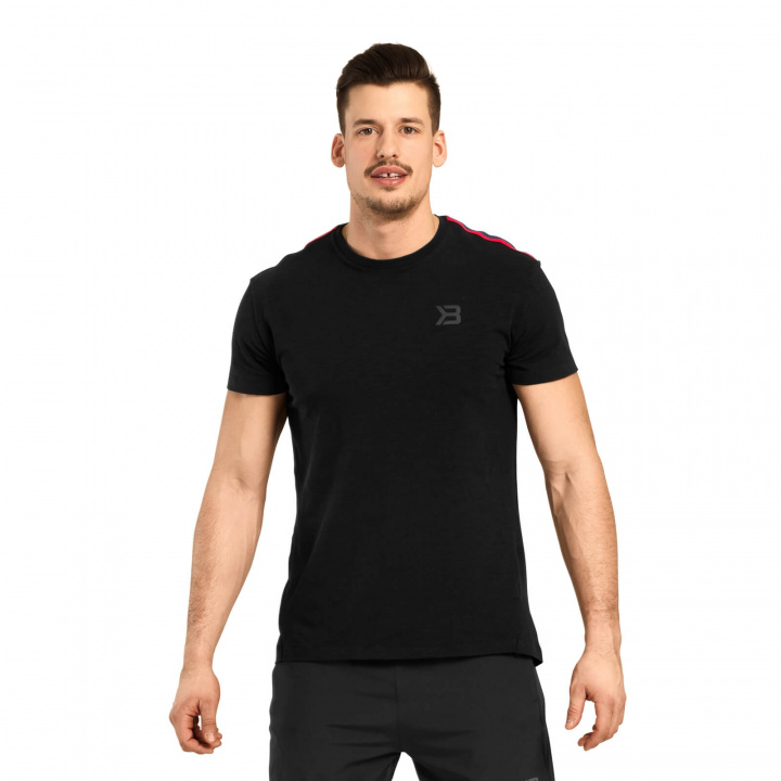 Sjekke Varick Tee, black, Better Bodies hos SportGymButikken.no