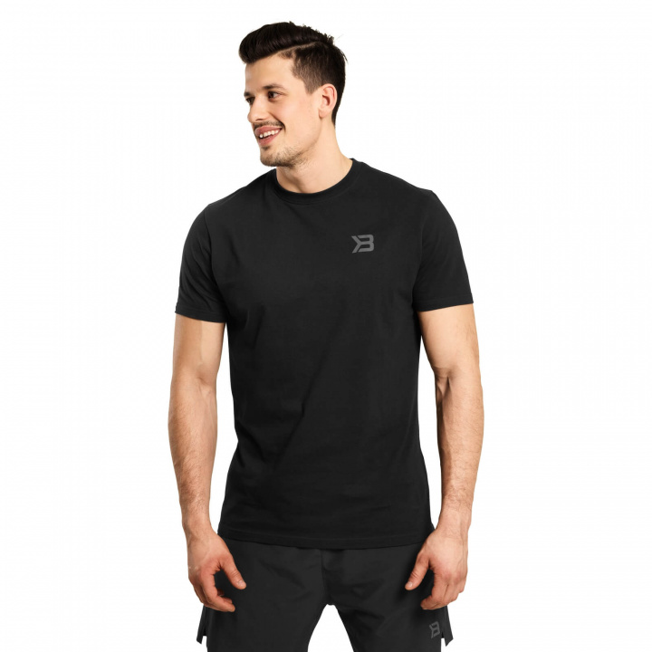 Sjekke Essential Tee, wash black, Better Bodies hos SportGymButikken.no