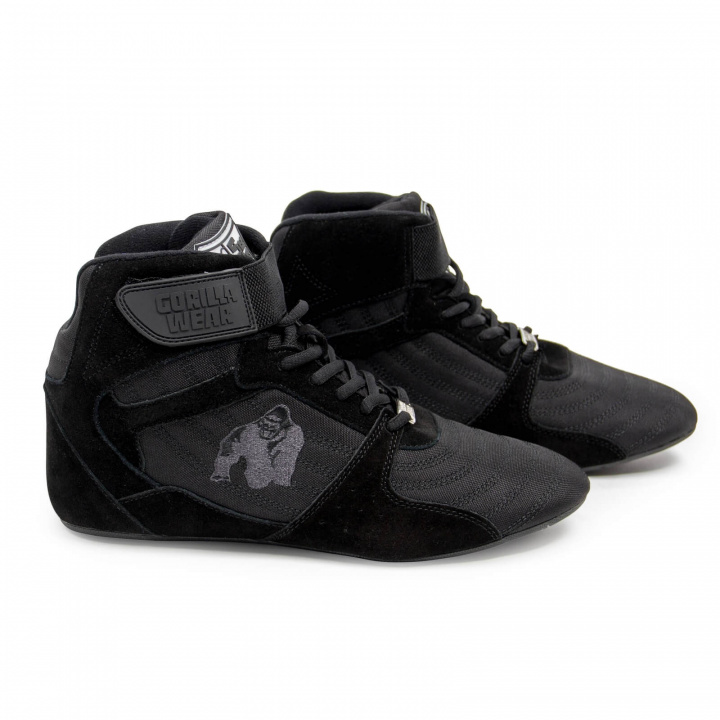 Sjekke Perry High Tops Pro, black/black, Gorilla Wear hos SportGymButikken.no