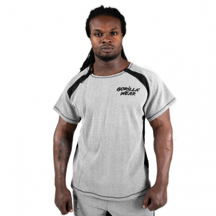 Sjekke Augustine Old School Work Out Top, grey, Gorilla Wear hos SportGymButikke