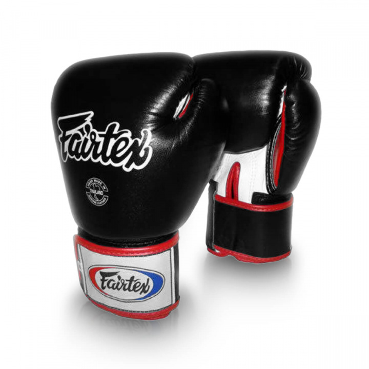 Sjekke Boksehanske BGV 1, black/white/red, Fairtex hos SportGymButikken.no