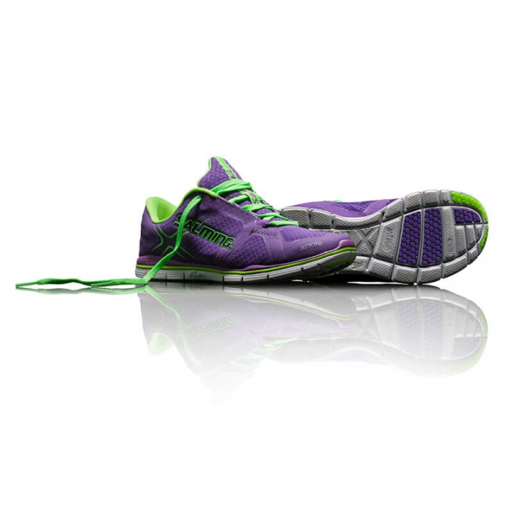 Sjekke Xplore Women, electric purple/lime green, Salming Sports hos SportGymButi