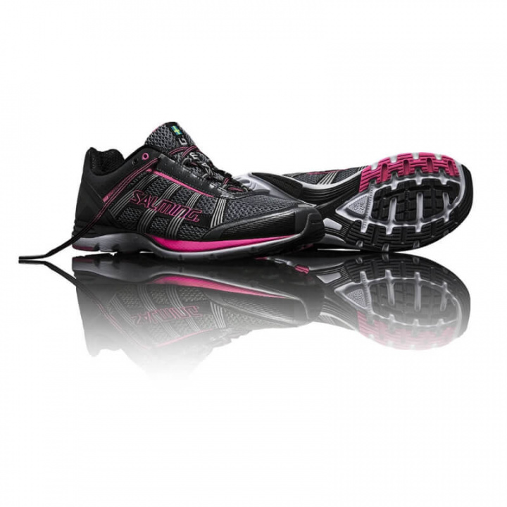 Sjekke Distance A2 Women, gun metal/knockout pink, Salming Sports hos SportGymBu